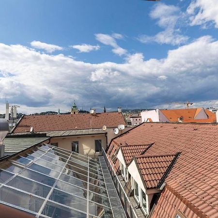 Family Hub In Centre Apartment Bratislava Exterior photo