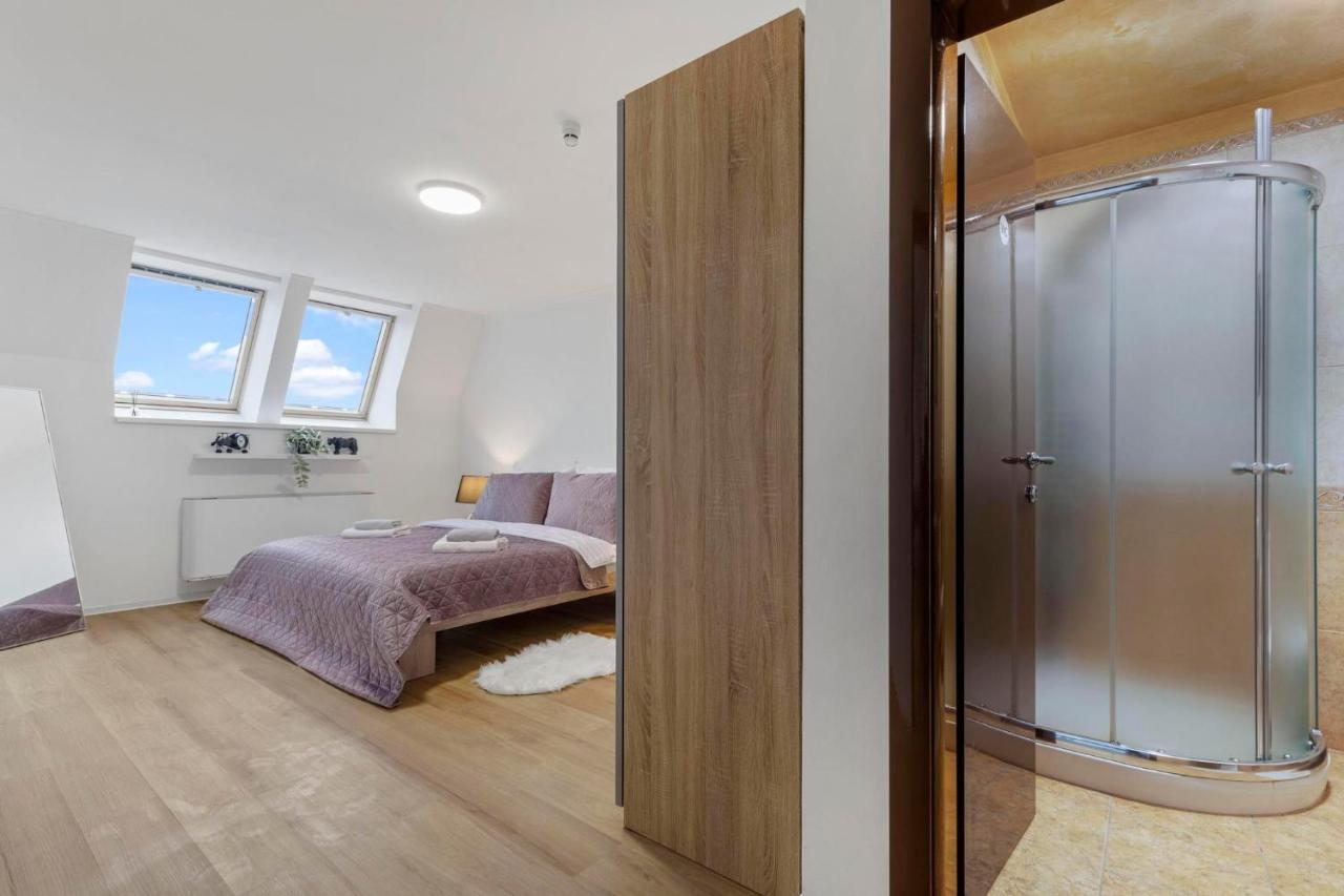 Family Hub In Centre Apartment Bratislava Exterior photo
