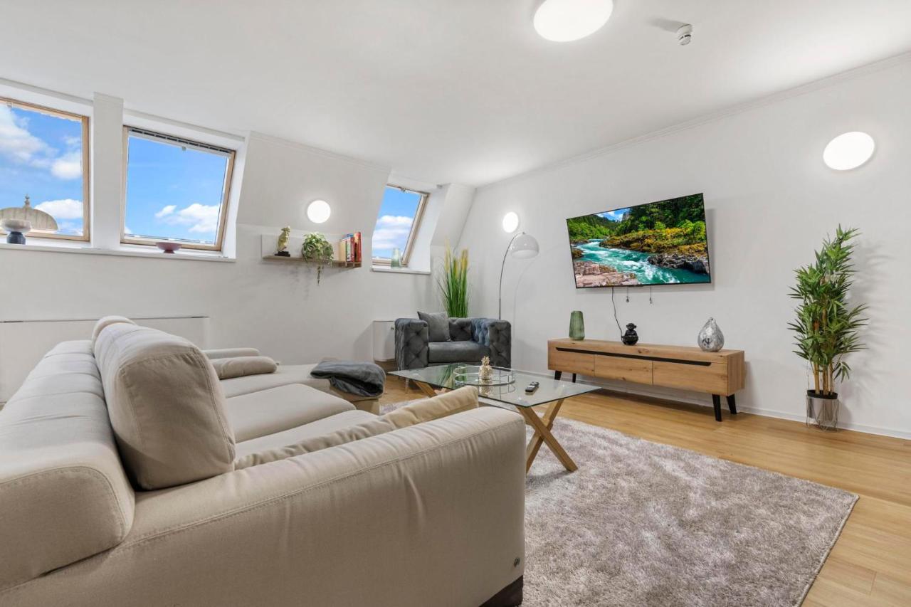 Family Hub In Centre Apartment Bratislava Exterior photo